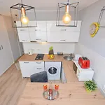 Tower By Grand * بوخارست