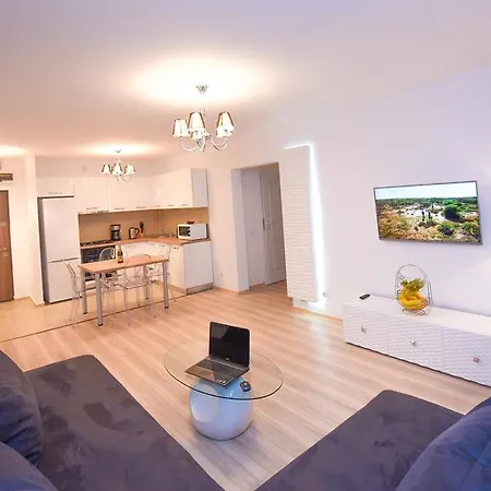 Tower By Grand * بوخارست