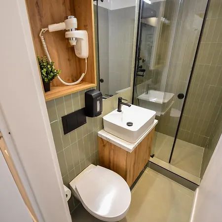 Tower By Grand Apartment *