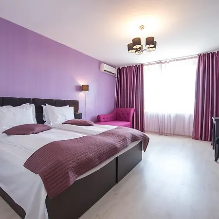 Tower By Grand 公寓