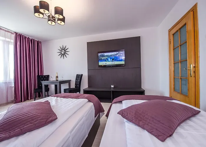 Tower By Grand アパート *