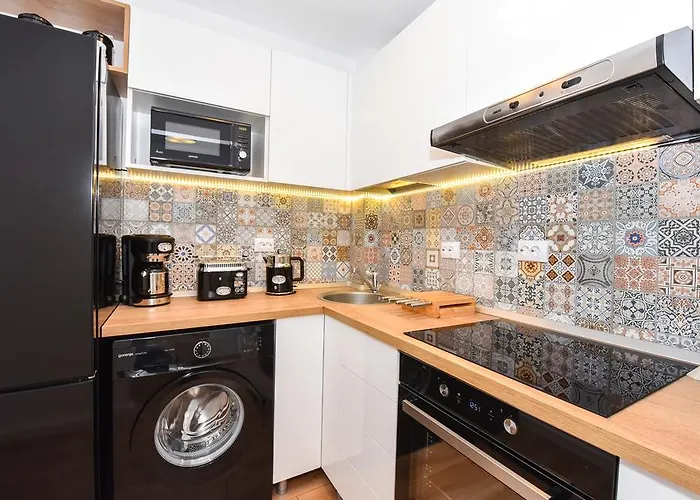 Apartament Tower By Grand